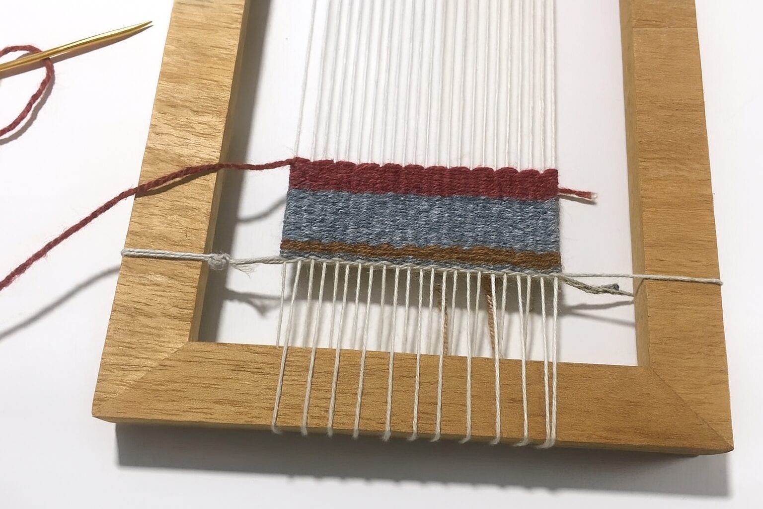 Como (e por quê!) Você deve arrematar as pontas do fio de trama