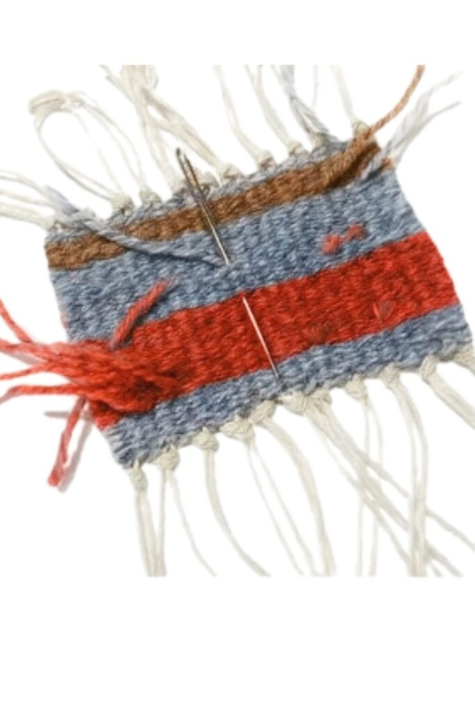 Como (e por quê!) Você deve arrematar as pontas do fio de trama