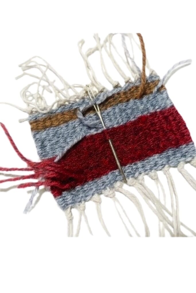 Como (e por quê!) Você deve arrematar as pontas do fio de trama