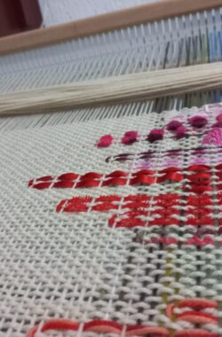 20260218_202038 Desafio xale arco-íris